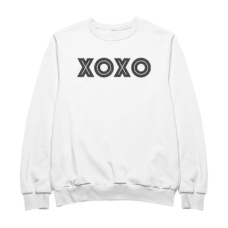 Betty Boop XOXO Bold in Black Men’s Sweatshirt