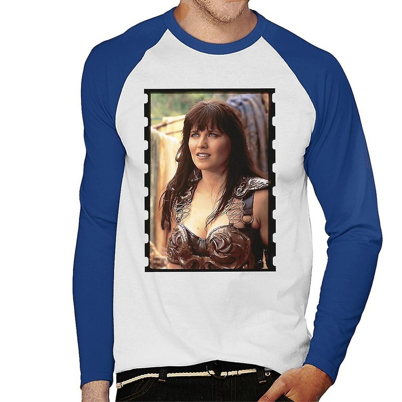 Xena Warrior Princess On A Quest Men’s Baseball Long Sleeved T-Shirt
