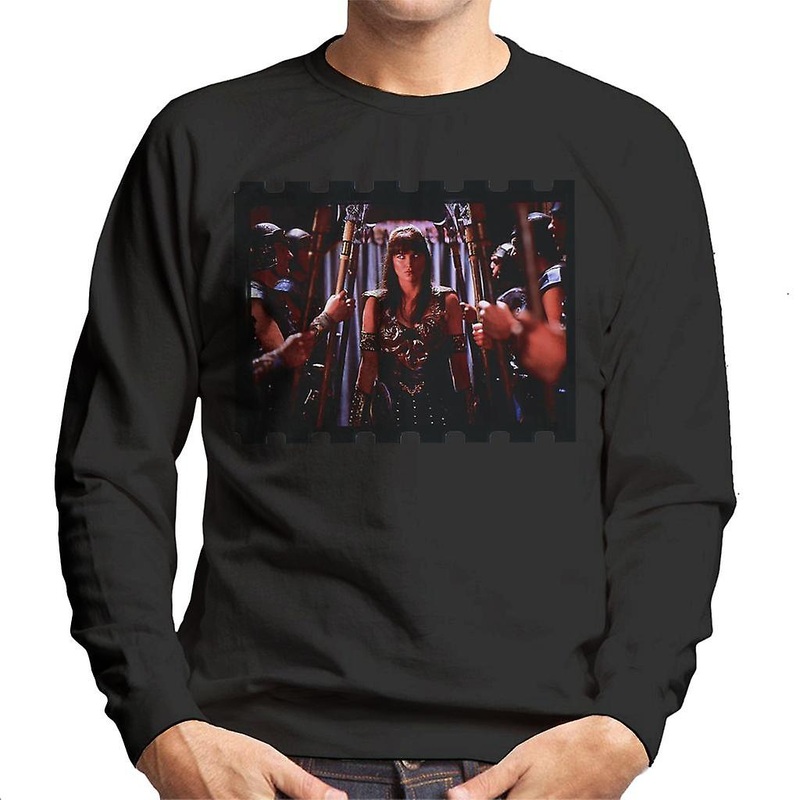Xena Warrior Princess And Her Soldiers Men’s Sweatshirt
